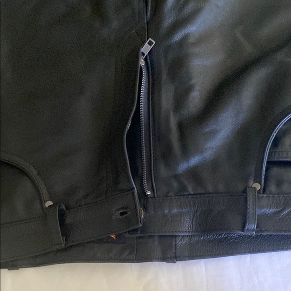 Men's Black Rocker Leather Pants - Picture 5 of 15